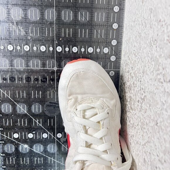 Vintage Nike Icarus Women Size 7 White Red Yellow Sneaker Made In Indonesia - Picture 12 of 12